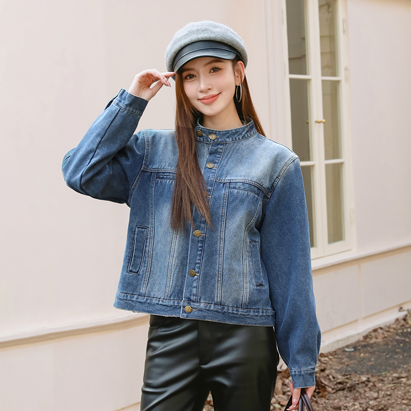 Fleece-Lined Thickened Winter Korean Style Stand Collar Denim Jacket - Image 2