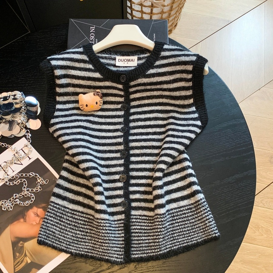 Early Autumn Korean Striped Round Neck Sleeveless Vest Cute Cartoon Doll Soft Versatile Casual Top Vest Women - Image 5